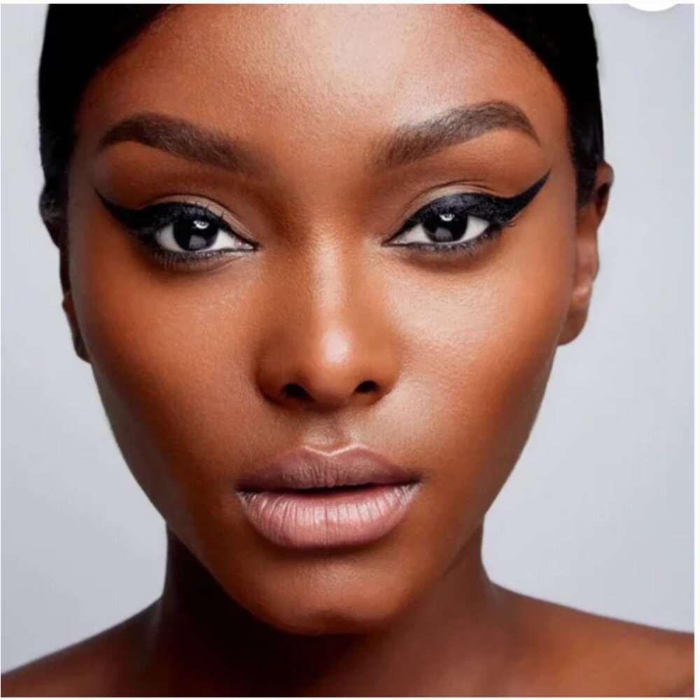 NWT UZO Blaque Waterproof Liquid Eyeliner Black Full Size